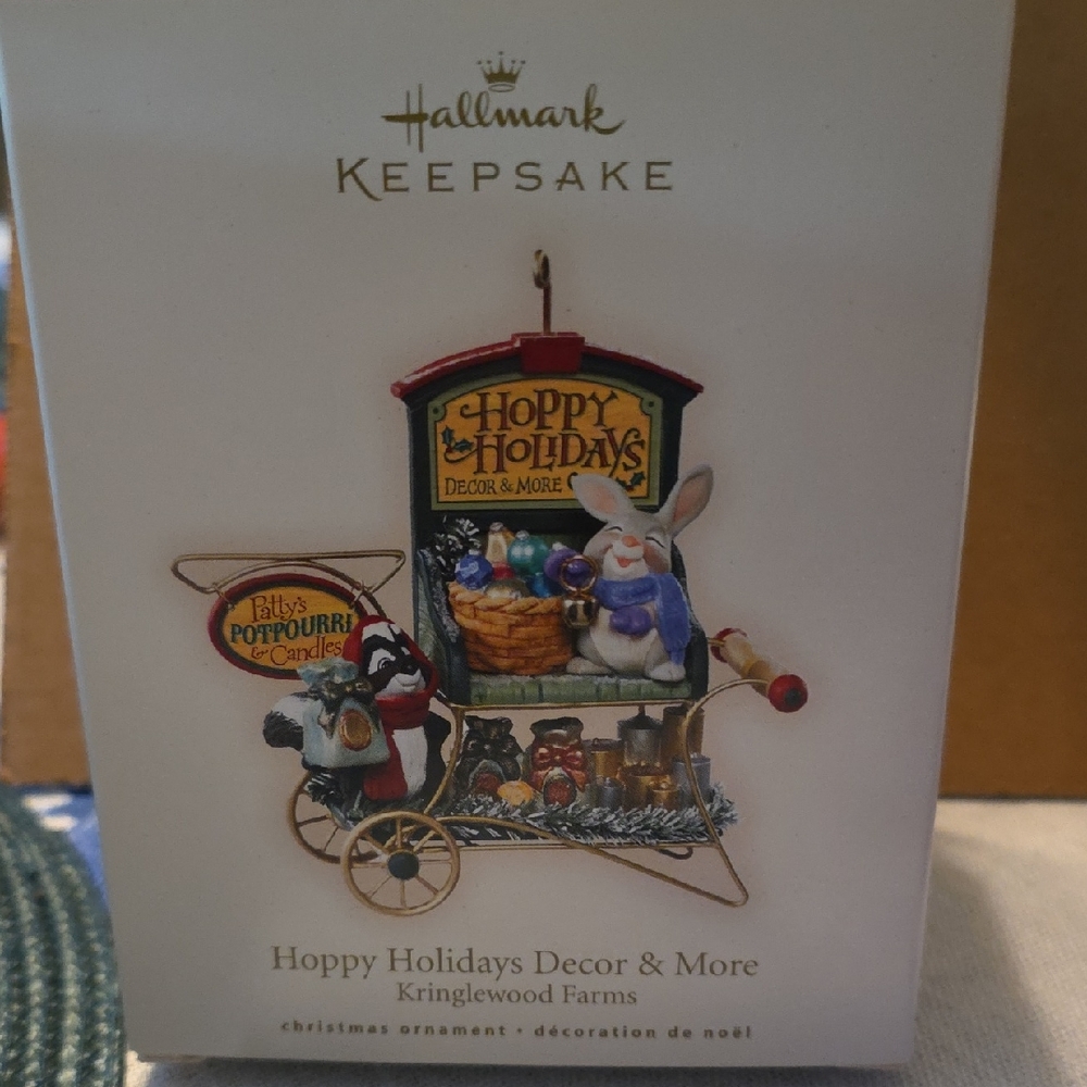 Hallmark Hoppy Holidays Decor & More - Kringlewood Farms